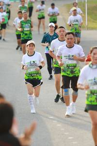 BIB: 1063
                            <button type="button" onclick="openModal(3534762)" class="btn btn-primary btn-sm float-right btn-popup" data-toggle="modal" data-target=".modal-high-quality">
                        <i class="fas fa-shopping-cart"></i> Add to Cart
                    </button>
                                            <button type="button" onclick="isThisMe(3534762, true)" class="btn btn-success btn-sm float-right btn-popup btn-isme hidden" data-toggle="tooltip" data-placement="bottom" title="นี่คือรูปของคุณใช่ไหม คลิกที่นี่เพื่อเอาเข้าอัลบั้ม">
                        <i class="fas fa-plus"></i> Add to album
                    </button>
                    <button type="button" onclick="isThisMe(3534762, false)" class="btn btn-warning btn-sm float-right btn-popup btn-isnotme hidden">
                        <i class="fas fa-ban"></i> Remove from album
                    </button>